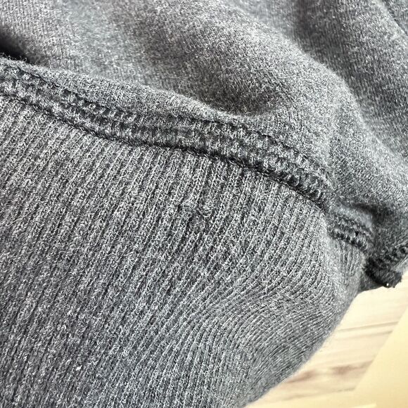 Lululemon Refresh Snap Up Grey Sweatshirt Jacket Size 8 Workout Yoga - Picture 10 of 12